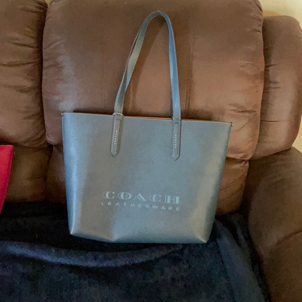 Coach tote